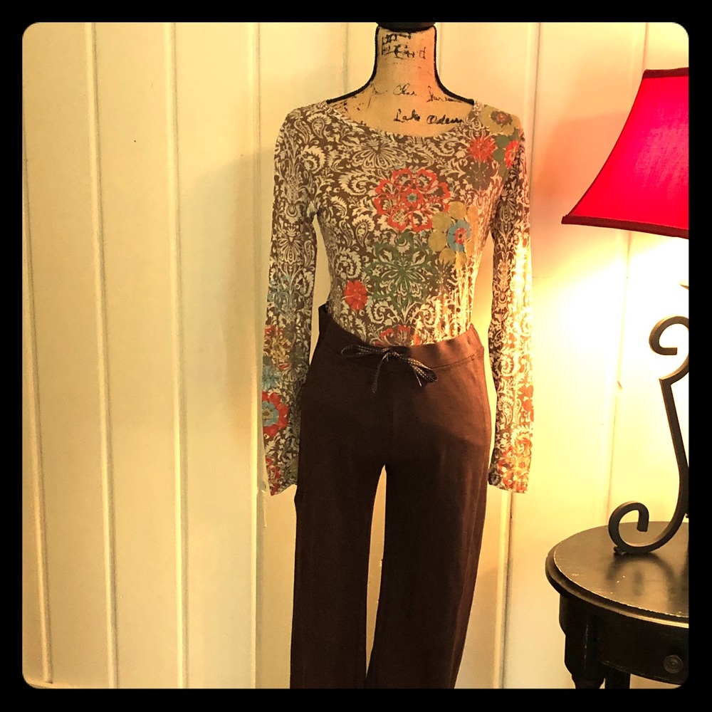 Aventura Casual Top Size M